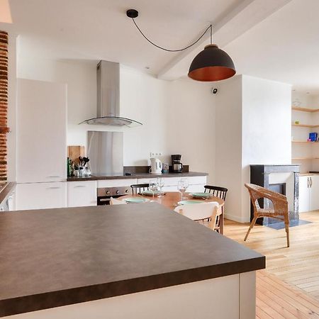 Plein Centre De Nantes : Appartement Pour 4 Luaran gambar